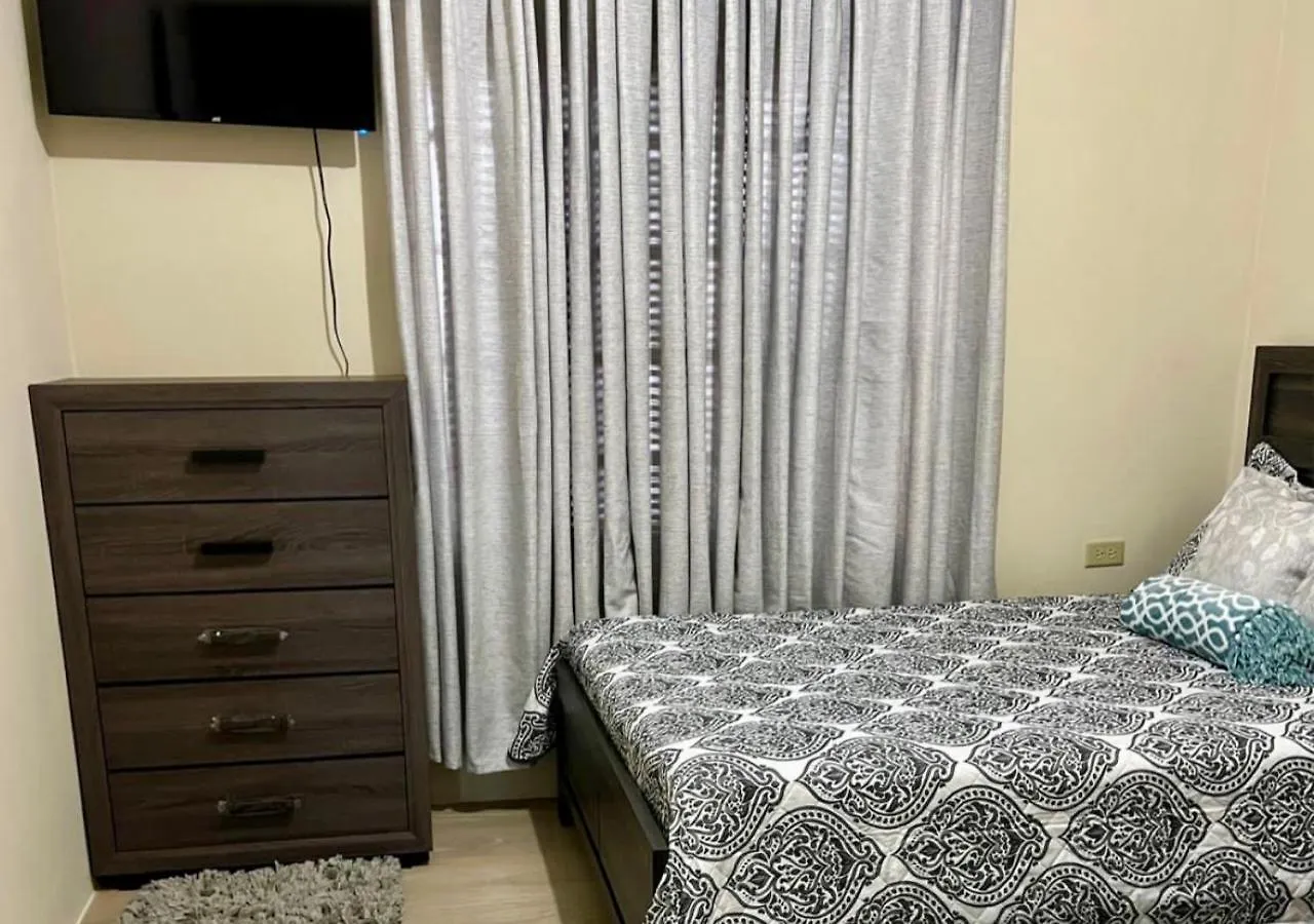 Peaceful 3-Br Villa With Pool & Modern Amenities Arima 0*,